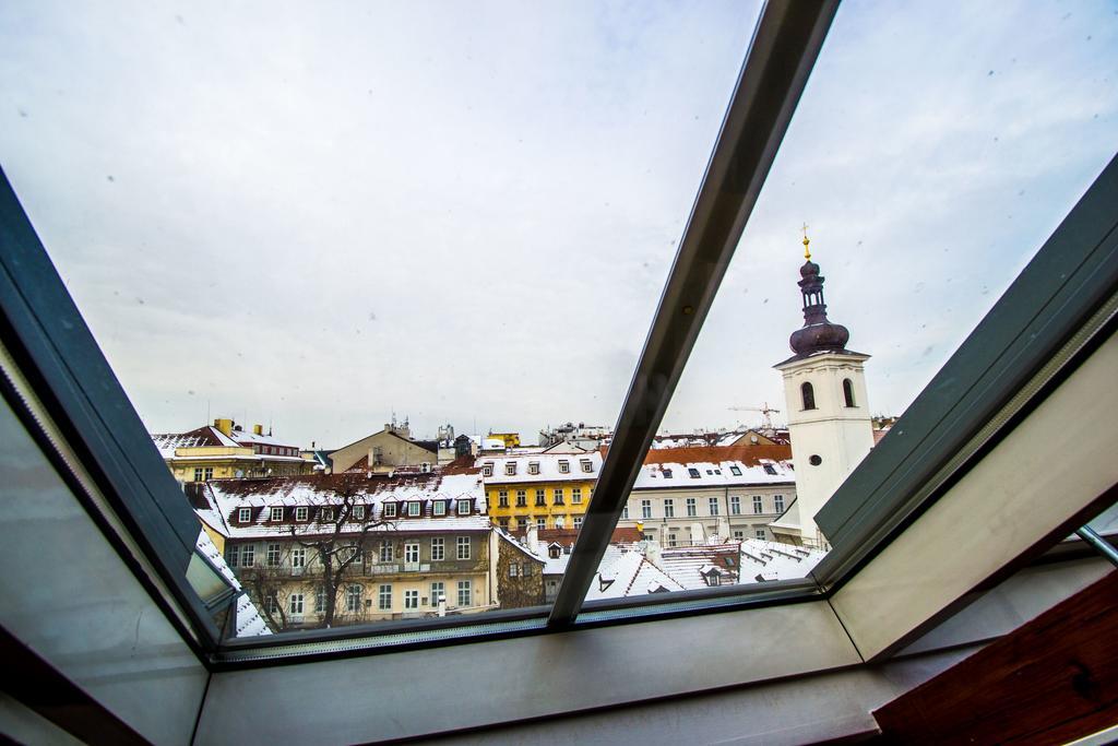 Ruterra Red Roofs View With Garage Apartman Prága Kültér fotó